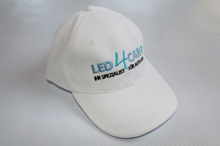 Cappy von Led4car & Seitronic® in weiss gestickt