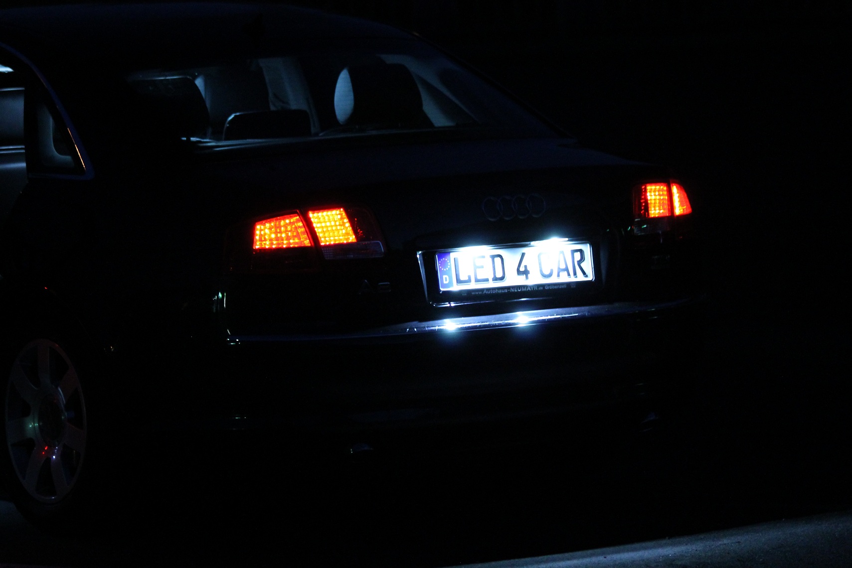 Seitronic® LED Kennzeichenbeleuchtung Audi A3 Cabrio E4 Prüfzeichen